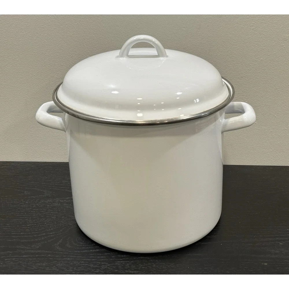 Vintage White Enamel Stock Pot with Lid 9.5 Diameter Camping Cottagecore Kitchen
